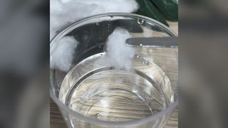 1.33D×38MM 急速吸収マスク繊維、使い捨てスキンケアマスク用の安定した質感の繊維