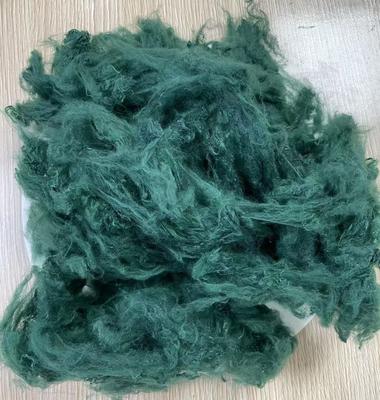 良い価格 黒緑色 リサイクルポリエステル ステープルファイバー 1.5D 38mm オンライン