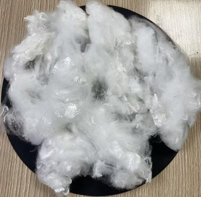 良い価格 カチオン化染色性ポリエステルステープルファイバー 1.56D 51mm 耐火マットレス用 オンライン