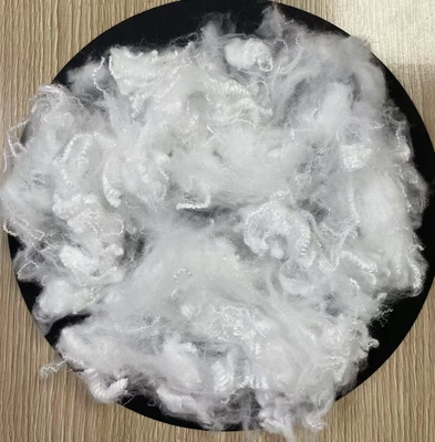 良い価格 純ポリエステル ステープルファイバー 1.56dtex 51mm 白 高耐久性 オンライン