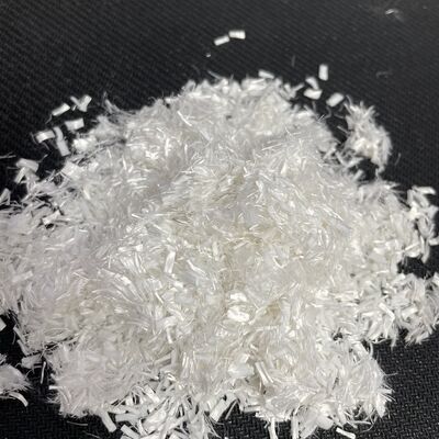 良い価格 精密切断 分散型短繊維 0.5D*5mm,優れた分散性 繊維原材料 産業用 フィルターに使用できます オンライン