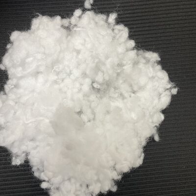 17 ジョウル 高弾性 熱静止繊維 3D*60mm,インテリジェント熱貯蔵放出繊維 家庭用繊維の詰め物