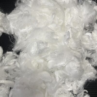 良い価格 2D*25mm,柔らかいシリコンオイル処理繊維 暖かい服装の詰め枕&家庭用繊維の詰め オンライン